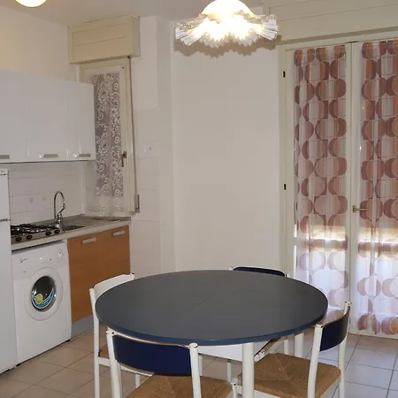 Apartman Tropici Lido delle Nazioni