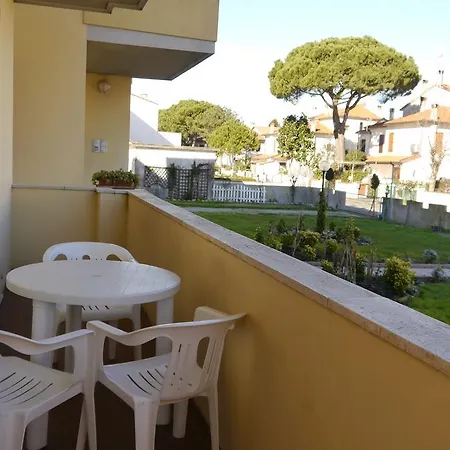 Apartman Tropici Lido delle Nazioni